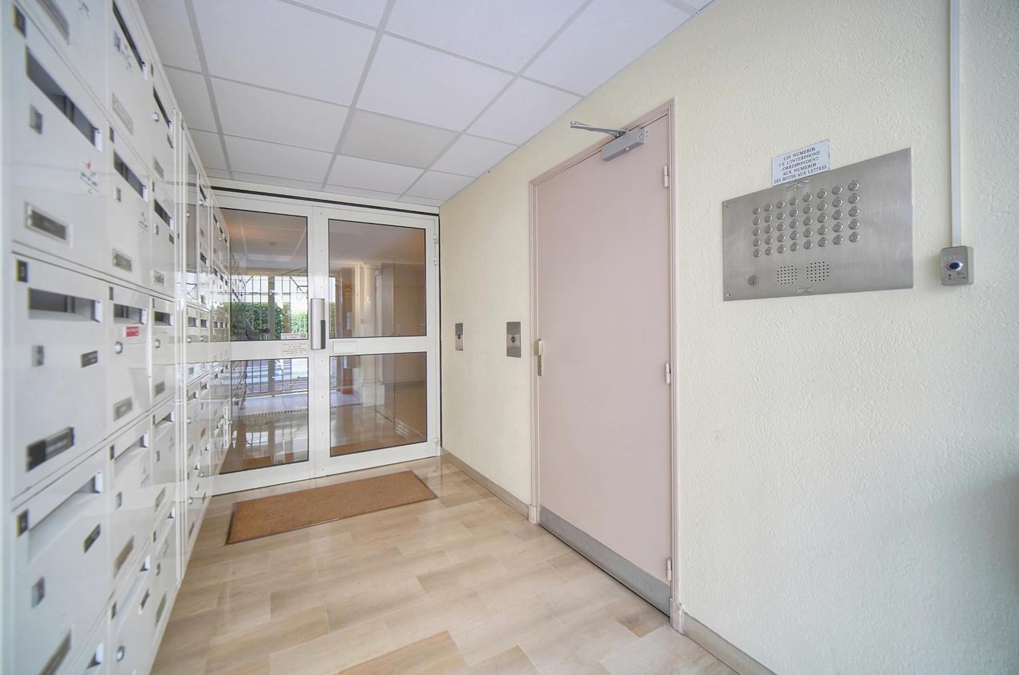 Frgk "Gallieni Terrasse Au Calme" Cannes Exterior photo
